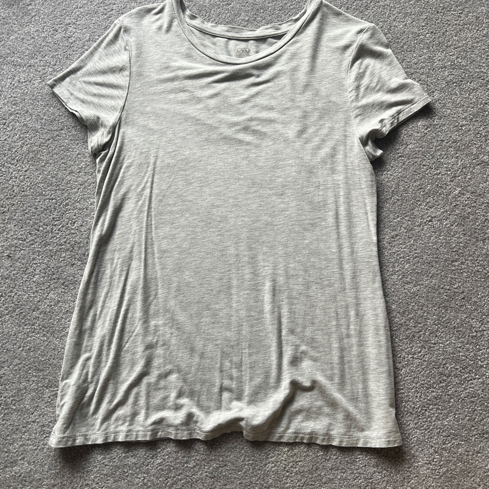 Cato Light Gray Short Sleeve Tee